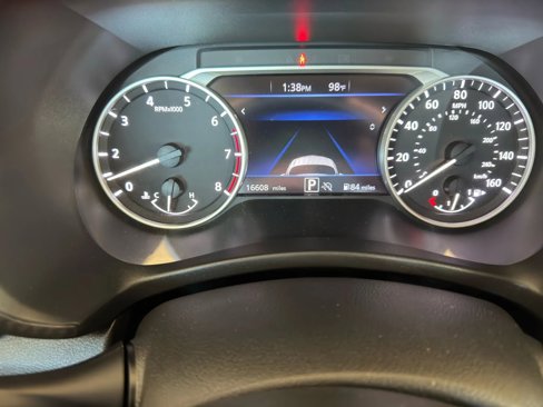 Used 2024 Nissan Sentra SR w/ Trunk Package image 13