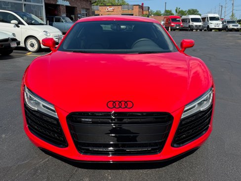 Used 2014 Audi R8 V8 w/ Convenience Package image 32