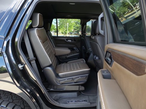Used 2025 GMC Yukon Denali Ultimate image 39