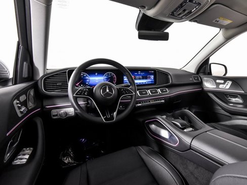 Certified 2024 Mercedes-Benz GLS 450 4MATIC image 19