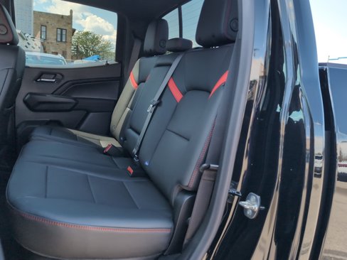 New 2025 Chevrolet Colorado Z71 w/ Technology Package image 33