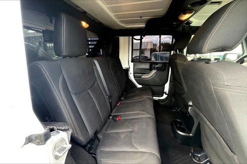 Used 2018 Jeep Wrangler Unlimited Sport image 22
