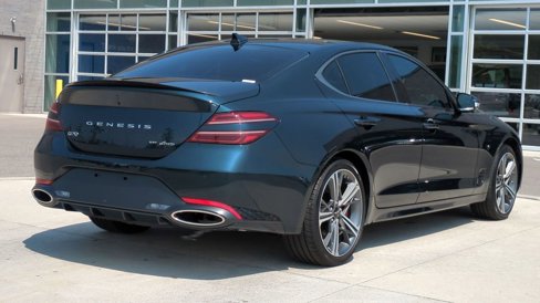 Used 2025 Genesis G70 3.3T Advanced w/ Sport Prestige Package image 7