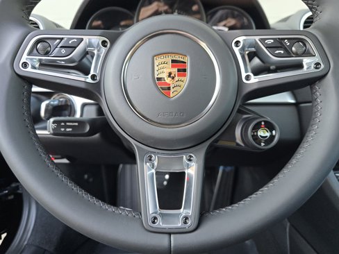 New 2025 Porsche 718 Cayman GT4 image 17