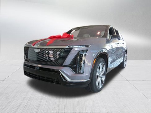 New 2026 Cadillac Vistiq Luxury w/ LPO, Floor Liner Package image 7
