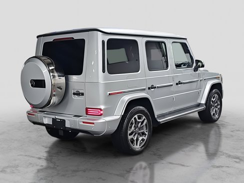 Used 2025 Mercedes-Benz G 550 image 6