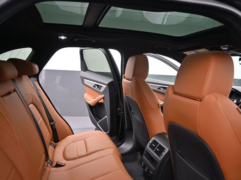 New 2026 Jaguar F-PACE R-Dynamic S image 14
