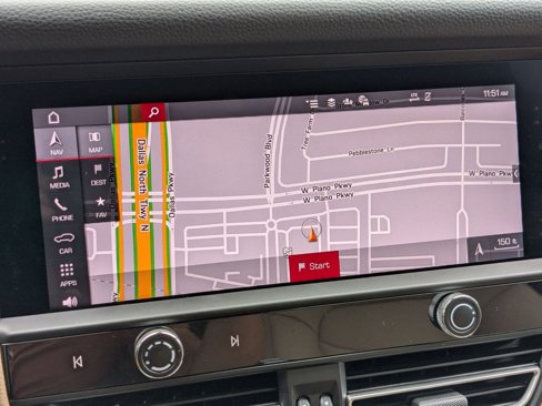 Certified 2025 Porsche Macan image 18