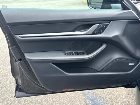 Certified 2025 Porsche Taycan 4S image 19