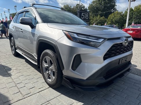 Used 2022 Toyota RAV4 XLE image 6