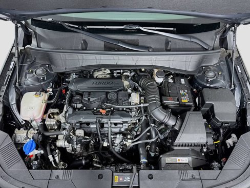 Certified 2024 Hyundai Kona Limited image 33