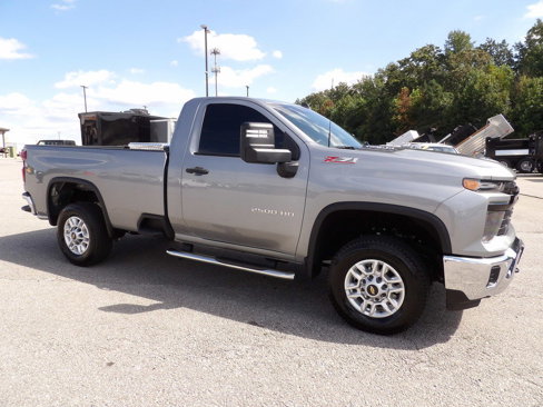Used 2025 Chevrolet Silverado 2500 W/T image 10