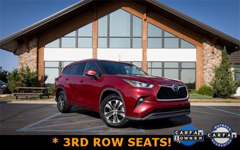 Used 2020 Toyota Highlander XLE image 1