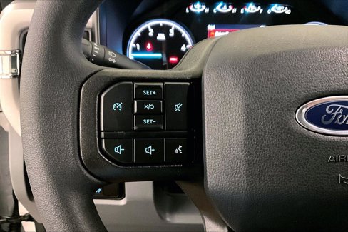 New 2026 Ford F250 XL w/ F-250 >10K GVWR Package image 17