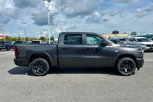 New 2026 RAM 1500 4x4 Crew Cab image 5
