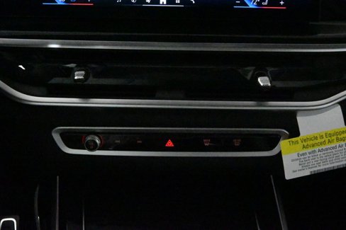 New 2026 BMW X7 xDrive40i w/ M Sport Package image 25