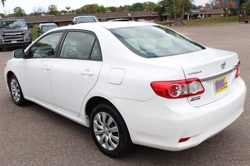 Used 2012 Toyota Corolla LE image 27