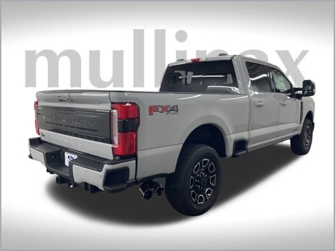 New 2026 Ford F250 Platinum image 3