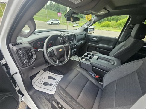 Used 2024 Chevrolet Silverado 1500 Custom w/ Turbomax Blackout Package image 23