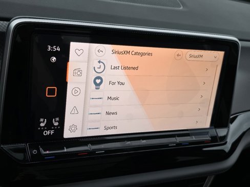 New 2025 Volkswagen Atlas Peak Edition SE image 20