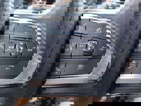 Used 2022 Jeep Compass Limited image 22
