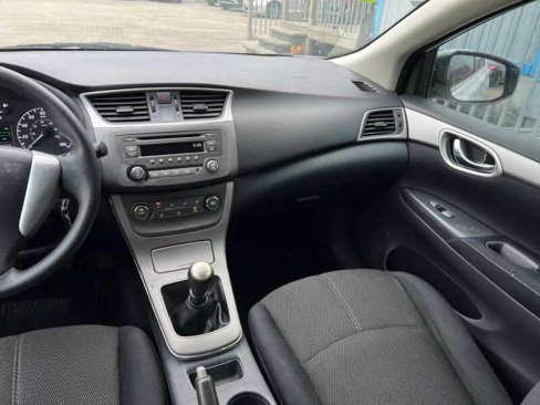 Used 2014 Nissan Sentra S image 16