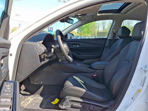 New 2025 Honda Accord Touring image 6