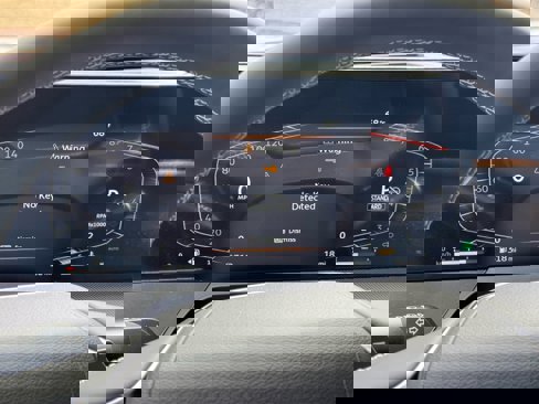 New 2025 INFINITI QX80 Luxe image 18