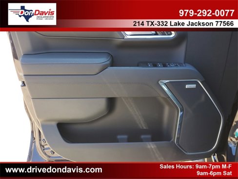 New 2026 GMC Sierra 1500 SLT image 19