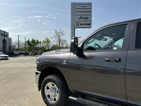 New 2025 RAM 2500 Tradesman image 25