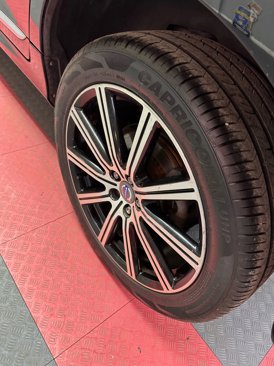 Used 2016 Volvo XC60 T5 Premier w/ Proximity Package image 43