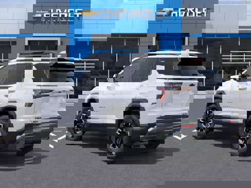 New 2026 Chevrolet Equinox ACTIV w/ Convenience Package III image 3