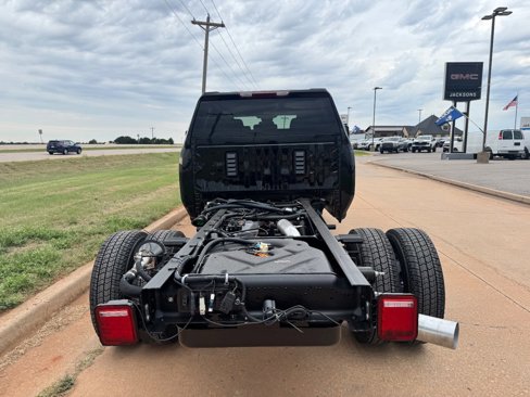 New 2026 Chevrolet Silverado 3500 LT w/ Convenience Package image 4