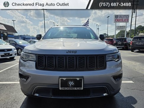Used 2018 Jeep Grand Cherokee Limited w/ Luxury Group II image 12