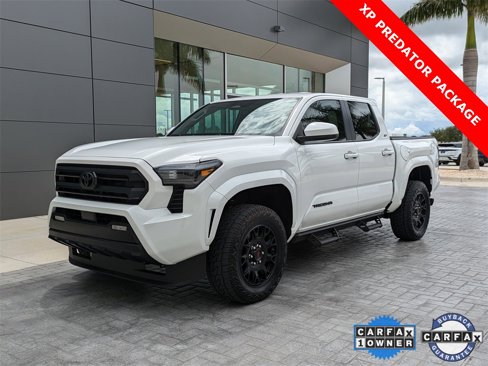 Used 2025 Toyota Tacoma SR5 image 1