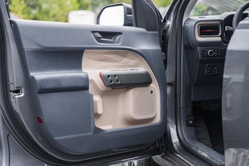 New 2025 Ford Maverick Lariat w/ 4K Tow Package image 15
