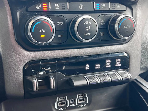 Used 2020 RAM 1500 Laramie w/ Sport Appearance Package image 28