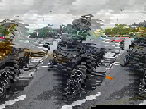 New 2025 Ford Bronco Sport Outer Banks image 3
