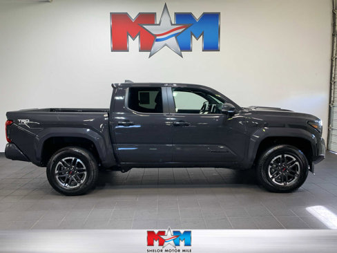 Used 2025 Toyota Tacoma TRD Sport image 1