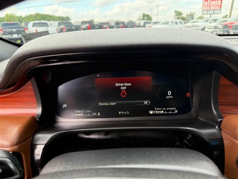 Used 2022 Lincoln Aviator Reserve w/ Equipment Group 201A image 36