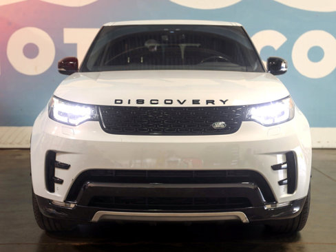 Used 2020 Land Rover Discovery Landmark image 52