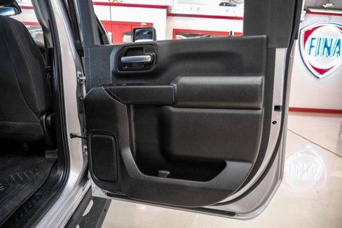 Used 2023 Chevrolet Silverado 2500 Custom w/ Custom Value Package image 39