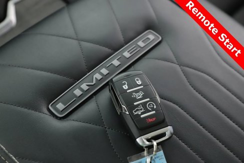Used 2025 RAM 1500 Limited image 3