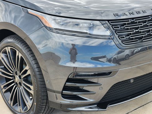 New 2026 Land Rover Range Rover Velar Dynamic SE image 8