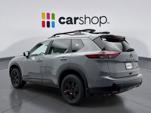 Used 2026 Nissan Rogue SV w/ Rock Creek Premium Package image 3