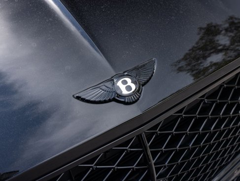New 2025 Bentley Continental GTC image 19