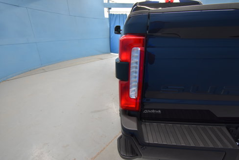 New 2025 Ford F250 Lariat w/ Lariat Ultimate Package image 39