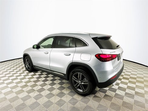 New 2026 Mercedes-Benz GLA 250 image 5
