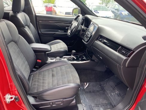 Used 2019 Mitsubishi Outlander SEL image 27