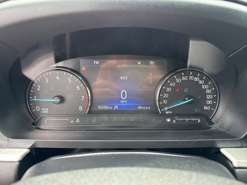 Used 2021 Ford Explorer XLT image 16